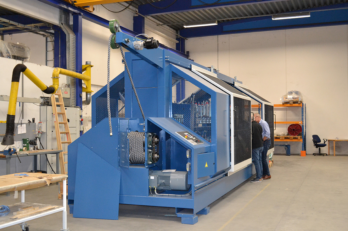 Robco Engineering A/S - Twisting equipment